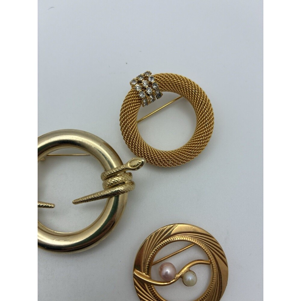 5 Brooch Lot Gold Tone Round Vintage Unsigned Snake Flower Pearl Leaf Wreath - Picture 6 of 14
